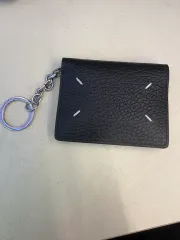 メゾンマルジェラ キーホルダー 財布 ブラックのサムネイル