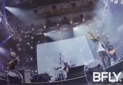 【中古】ポスター(男性) B2スペシャルライブポスター BUMP OF CHICKEN 「DVD/Blu-ray BUMP OF CHICKEN STADIUM TOUR 2016 “BFLY” NISSAN STADIUM 2016/7/16.17」 HMV