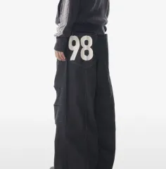 アーカーン98 プリント膝ピンタックデニムパンツ Calvin Kleinのサムネイル