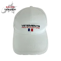 美品 VETEMENTS ヴェトモン フリーサイズ ホワイト コットン キャップ ベースボールキャップ メンズ 506467【中古】のサムネイル