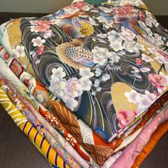 まとめ売り】正絹大島紬7枚 リメイク素材 ハンドメイド向け - メルカリ