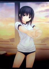 軸中心派 珈琲貴族 青山さんブルマニーソ、続き 座り B2タペストリー 