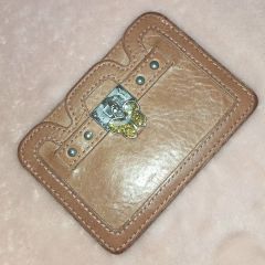ラズベリー モチーフ 片耳ピアス ハンドメイド anima uni - メルカリ