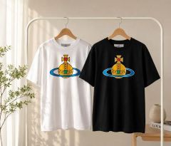 Vivienne Westwood オーブロゴ Tシャツ ブラック - メルカリ