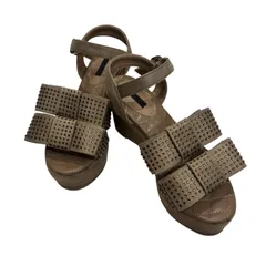  TO BE CHIC トゥービーシック ウェッジソールサンダル ベージュ レディース　アンクルストラップ　サイズM 23.5CM【B117】のサムネイル
