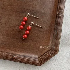 ◆ 170｜ ルージュ クリスタル パール 3粒 ピアス イヤリング ◆　定番 人気 大人 上品 シンプル ゴールド アクセサリー きれいめ かわいい レッド　☆シルバー変更可