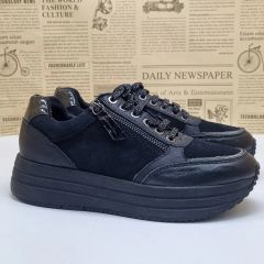 極美品】クラークス WELLMAN TRAIL WP ブラック グレー 防水 - メルカリ