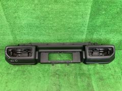 新車新品取り外し品 ジムニーシエラJB74 4型リアバンパー ライト付き