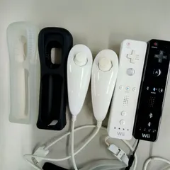 Wiiリモコン 白 黒 2個セット ヌンチャク カバー付き 任天堂