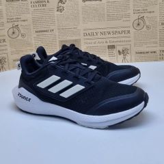新品未着用 定価9,350円 アディダス EQ21 RUN ラン 27.5cm - メルカリ