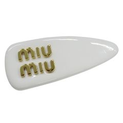 miu miu ヘアクリップ 羊革 バレッタ ピンクベージュ TWICE サナ