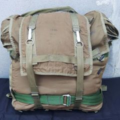 ロシア空挺軍 VDV 空挺兵 金色胸章 パラシュート徽章 大型識別章 実物