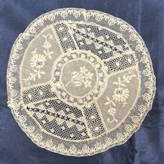 スワン刺繍 額装 ベルギー ニュートン額縁 - メルカリ