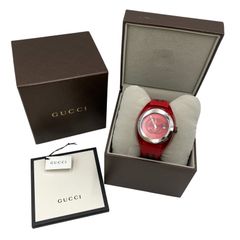 GUCCI アナログ時計 レッド ラバーベルト 赤 - メルカリ