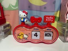 希少品 Hello Kitty ぱたぱたクロック ハローキティ - メルカリ