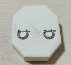 roserose様専 Swarovski Constella ドロップピアス - メルカリ