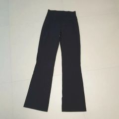 超美品】alo yoga ブラック フレアパンツ ヨガウェア - メルカリ