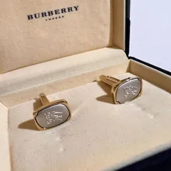 【美品・箱付き】Burberry カフスボタン ゴールド シルバー 騎士（0152）