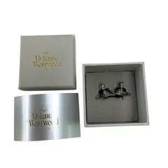 186005 Vivienne Westwood ヴィヴィアンウエストウッド カフス ハート ブラックのサムネイル