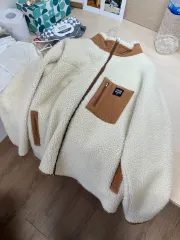 ムーアムーア フリース ジャケットのサムネイル