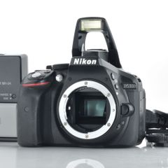 ニコン Nikon D5300 ☆初心者歓迎☆軽量バリアングル☆高機能一眼レフ 