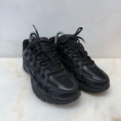 美品】NIKE ナイキ V5 RNR HJ5228-001 黒 28.5cm - メルカリ