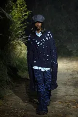 マルニ 22fw アイコニック ディストレスド フレア デニム パンツ ジーン 30のサムネイル