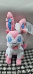 ポケモン ニンフィア 色違い ぬいぐるみ マスコット フィギュア - メルカリ