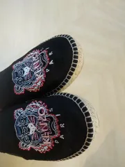 KENZO ブラック aespa（エスパ）ドリュー スリッポン シューズのサムネイル