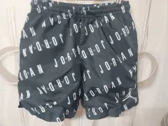 ナイキ エア ジョーダン ブラック ハーフパンツ ユニセックスのサムネイル