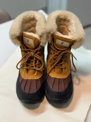 BEARPAW レディース ファーブーツ 220 防寒靴のサムネイル