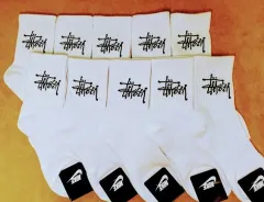 最高品質最低価格 STUSSY ロークルーソックス 12足 25,000ウォンのサムネイル