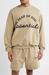 フィアオブゴッド メンズ アウター パーカー・スウェット クルーネック シャツ ロゴ Fear of God Essentials 90s Fitraining Logo Crewneck Sweatのサムネイル