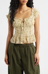 アーバンアウトフィッターズ レディース トップス シャツ フラワー柄 コットン フラワー BDG Urban Outfitters Mabel Floral Cotton Top Yellow Floのサムネイル