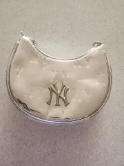 MLBシルバーバッグのサムネイル