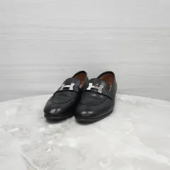 37 5 / エルメス パリ ローファー ブラック シルバー H201199Zのサムネイル