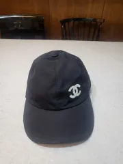 CHANEL シャネル ロゴ ベースボールキャップのサムネイル
