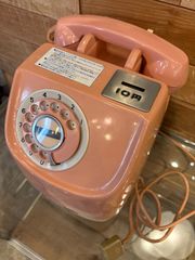 電話機 ピンク電話 NTT公衆電話 希少 1977年 レトロ ダイアル式 - メルカリ