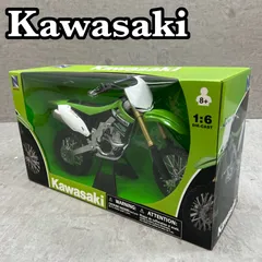 ニューレイ　1:6スケール　Kawasaki　カワサキ　KX450F　フィギュア　模型　コレクション バイク　NewRayのサムネイル