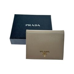 PRADA ヴィッテロムーヴ 二つ折り財布 エピ 小銭入れ ロゴ金具