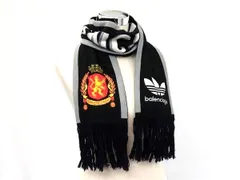 BALENCIAGA バレンシアガ マフラー adidasコラボ サッカースカーフ 724010 ブラック マルチカラー アクリル50％ ウール50％ ユニセックス フリンジ 美品のサムネイル