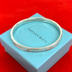 TIFFANY&Co. 希少 極美品 レクタングル スクエアバングル Ag925 TIFFANY&Co. 希少 極美品 レクタングル スクエアバングル Ag925 - メルカリ