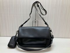 nouer ボトムエンボスロゴバッグ ブラック ショルダーバッグ - メルカリ