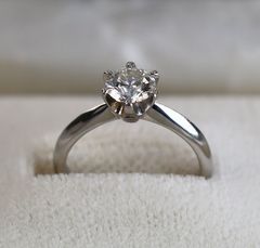 BOUCHERON ブシュロン 0.34カラットダイヤモンド ファセット - メルカリ