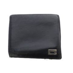 グッチ パテントレザー 二つ折り財布 - メルカリ
