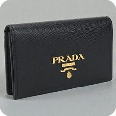 ももゆ様専用】【PRADA】サフィアーノレザー イヤフォンケース - メルカリ