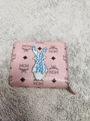 MCM 三つ折り財布 ヴィセトス ロゴグラム ラビット コンパクト