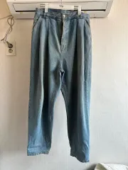 Hed Mayner 4プリーツデニムのサムネイル