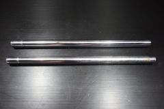 SR400 3型 純正 フロントフォーク インナーチューブ 摺動部サビ無し SR400 3型 純正 フロントフォーク インナーチューブ 摺動部サビ無し