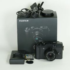 美品 FUJIFILM X10 フジフイルム デジカメ 付属品 バッテリー 箱 美品 FUJIFILM X10 フジフイルム デジカメ 付属品 バッテリー 箱